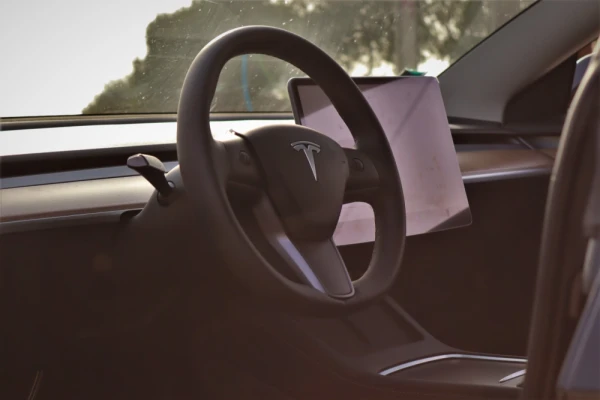 Tesla Model 3 Standard Range Plus RWD 9