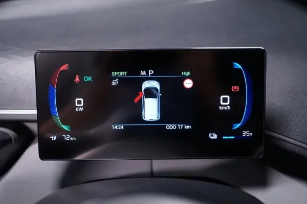 BYD Dolphin Surf 43.2 kWh Boost 8