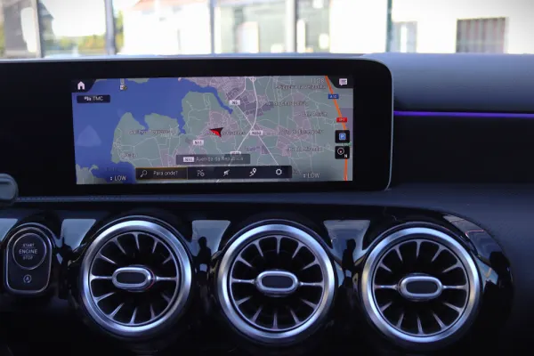 Mercedes-Benz A 180 d AMG Line Aut. 26