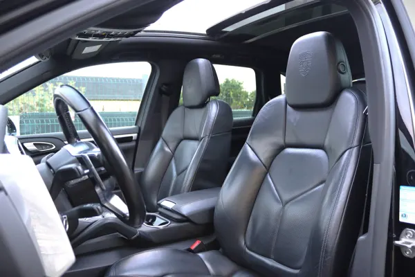 Porsche Cayenne S E-Hybrid 15