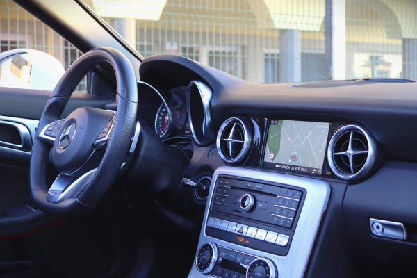 Mercedes-Benz SLC 300 Aut. 29