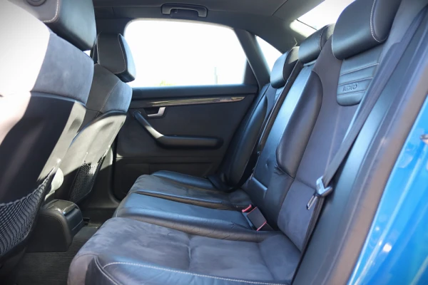 Audi A4 23
