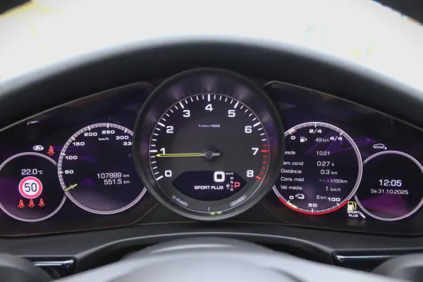 Porsche Panamera 4S E-Hybrid 34