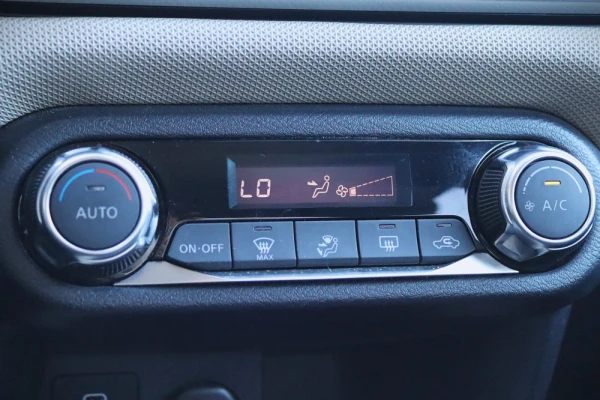 Nissan Micra 1.0 IG-T N-Connecta 21
