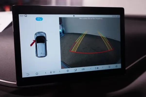 BYD Dolphin Surf 43.2 kWh Boost 4