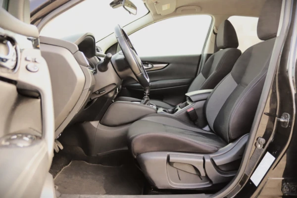 Nissan Qashqai 1.5 DCI N-Connecta 12