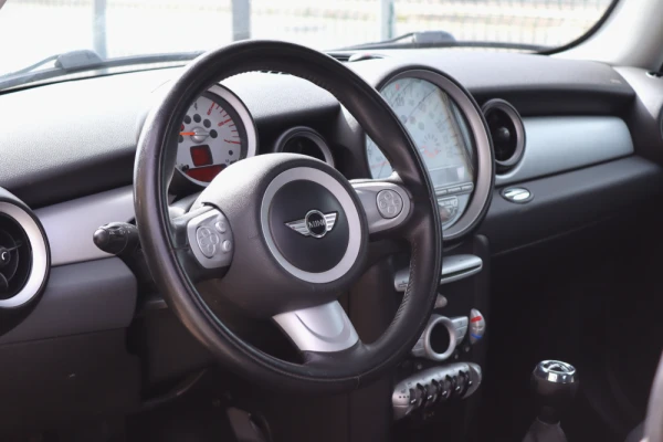 MINI 3 Portas Cooper D 10