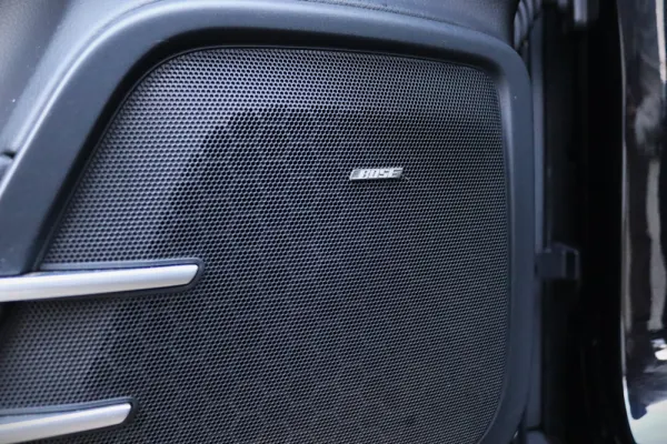 Porsche Cayenne S E-Hybrid 12