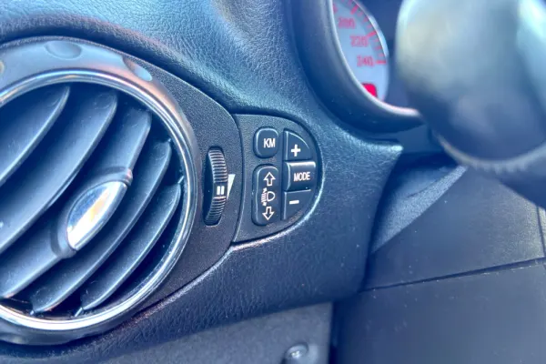 Alfa Romeo GT 1.9 JTD M-JET Blackline 5