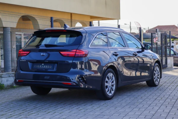 Kia Ceed SW 1.0 T-GDI Drive 3