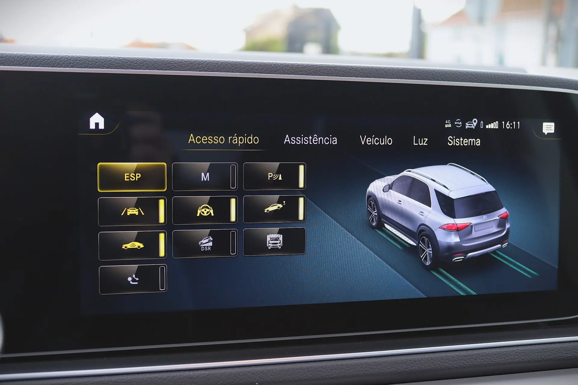 Mercedes-Benz GLE 350 de 4Matic 9G-TRONIC AMG Line 27