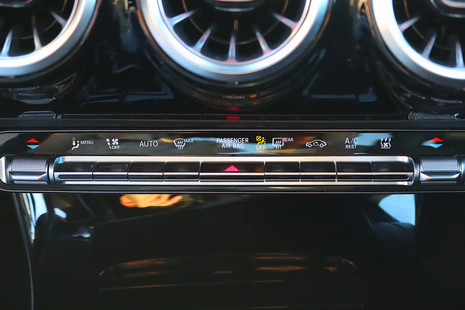 Mercedes-Benz CLA 250 e 8G-DCT Edition AMG Line 22