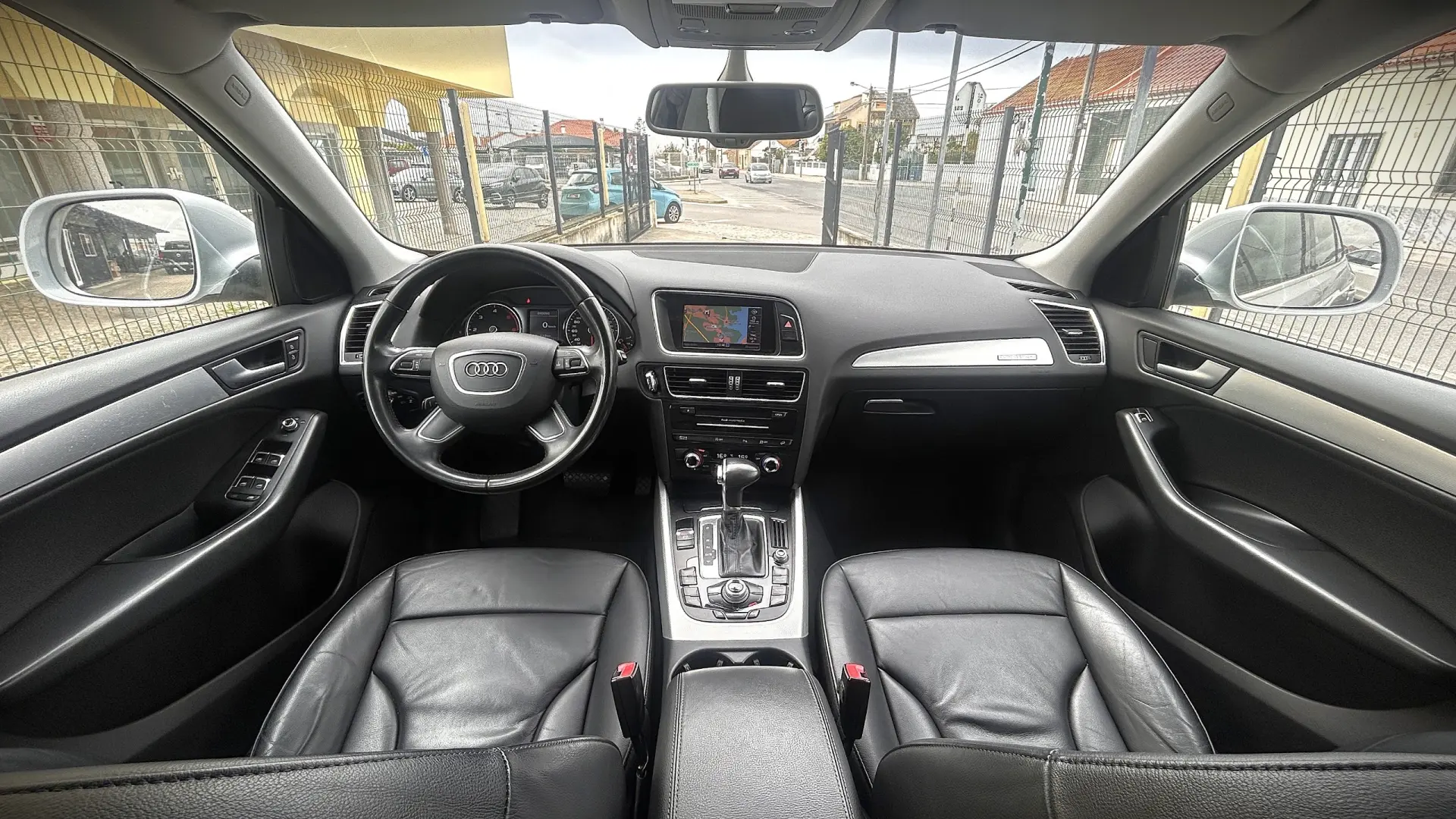 Audi Q5 2.0 TDI quattro S-line S-tronic 4