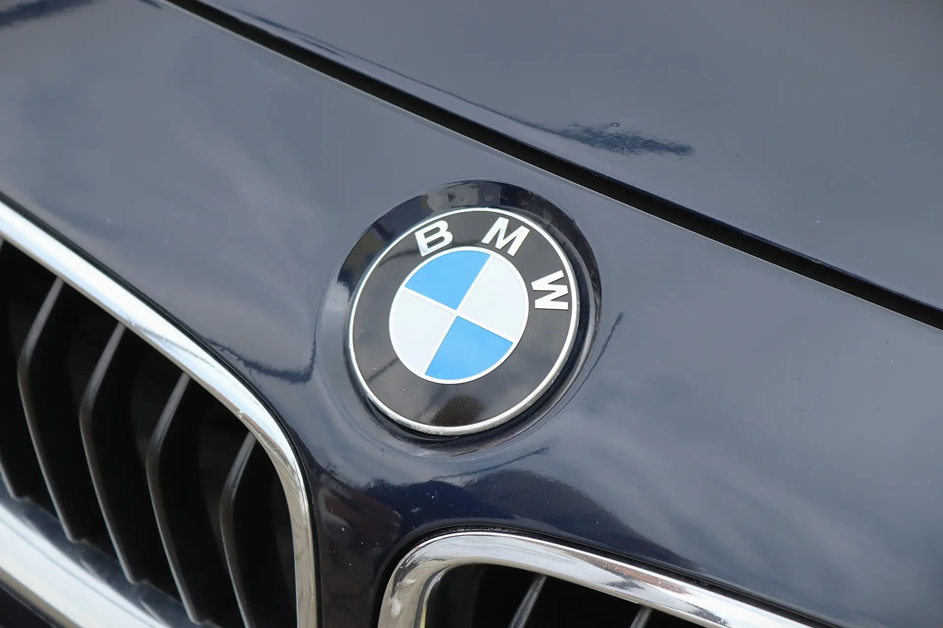 BMW 318 d Aut. Sport Line 13