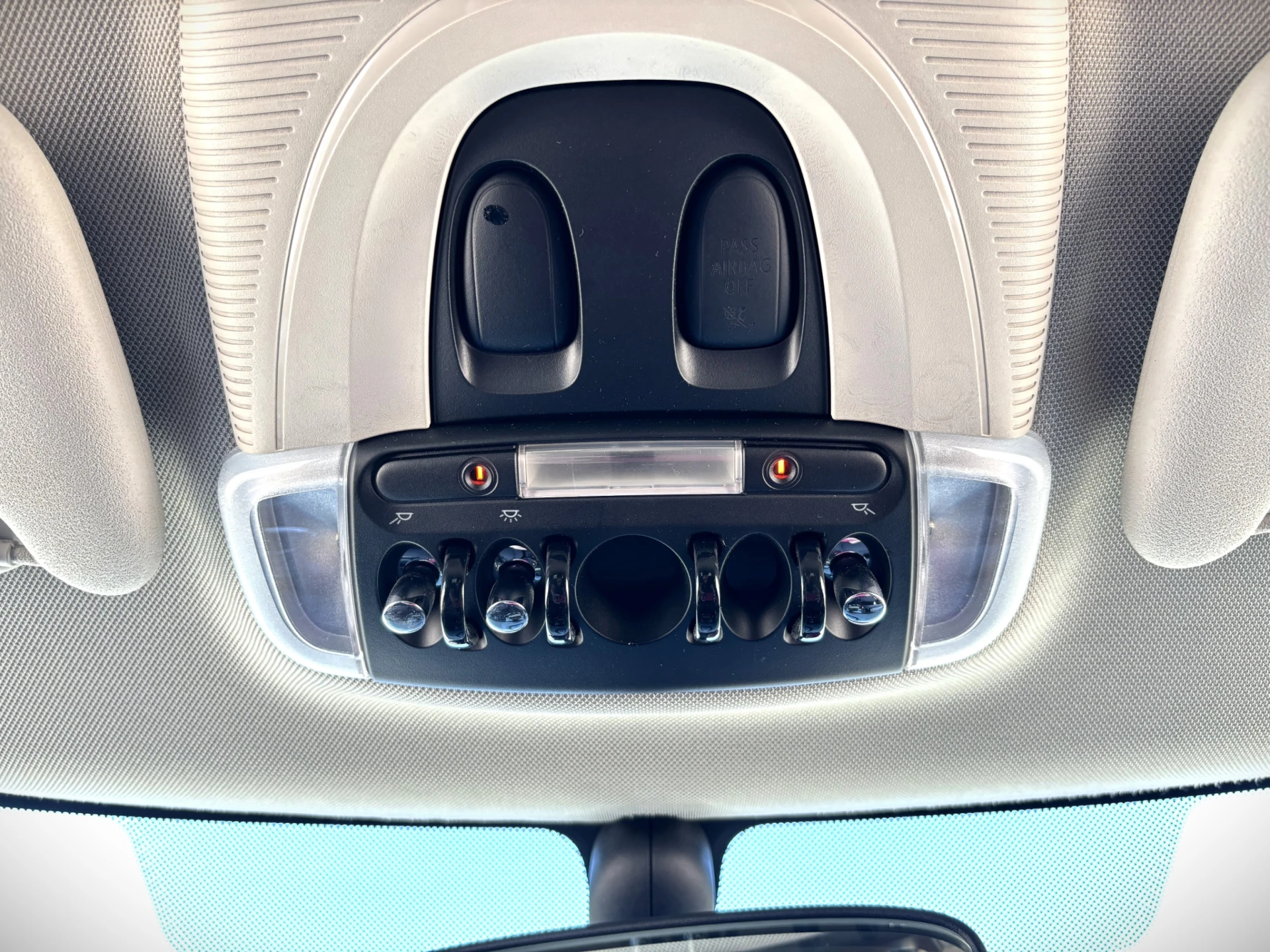 MINI 3 Portas Cooper D 21