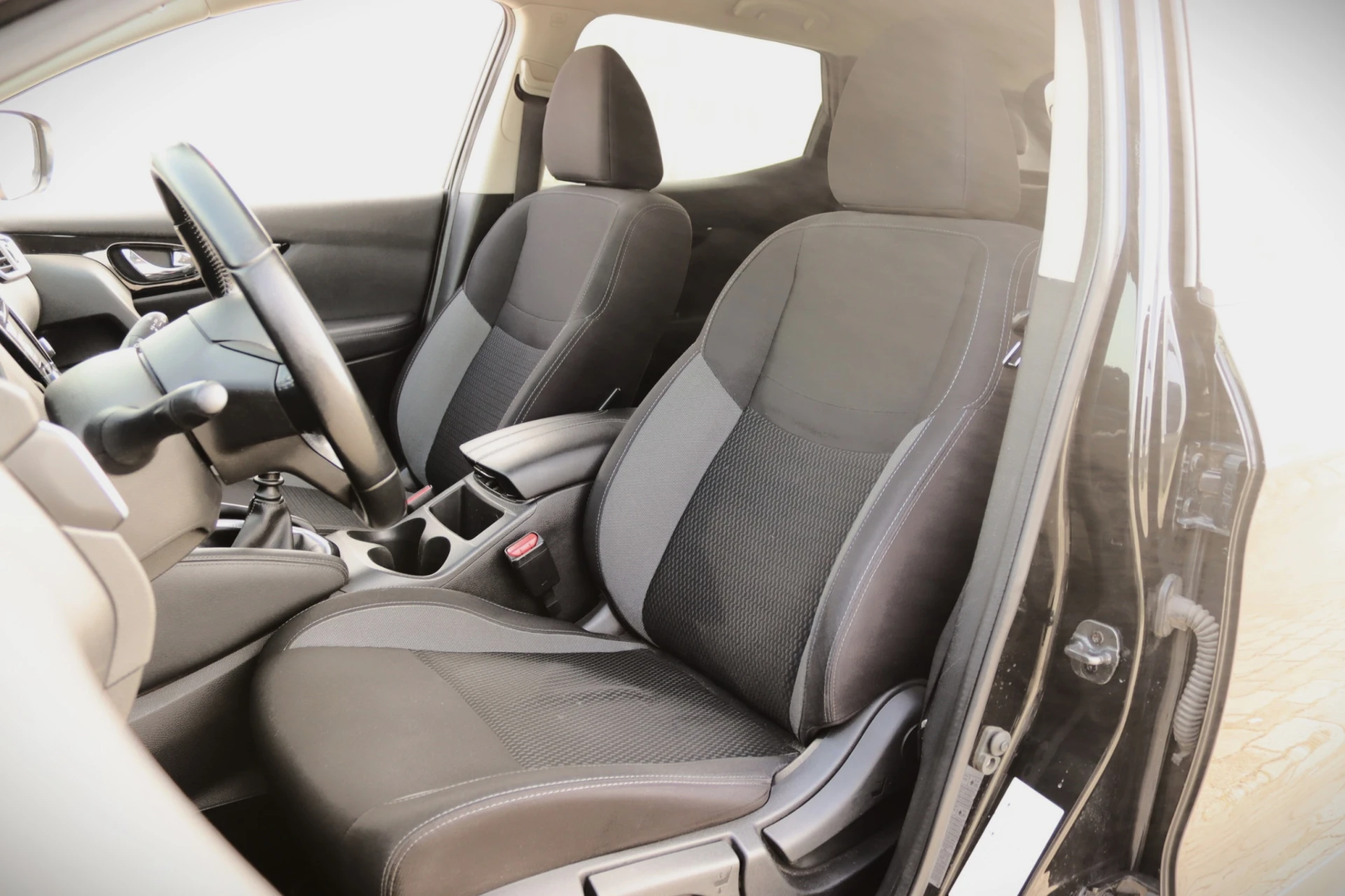 Nissan Qashqai 1.5 DCI N-Connecta 13