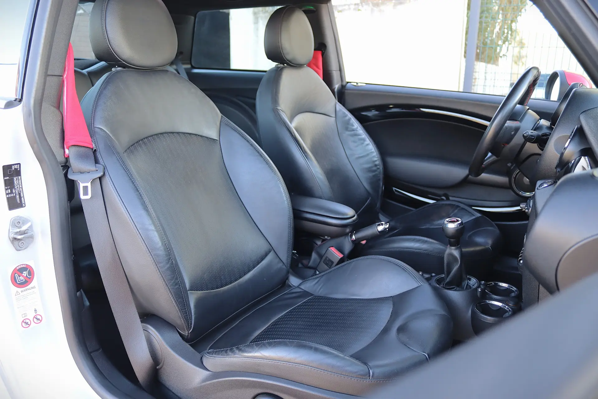 MINI 3 Portas John Cooper Works 24