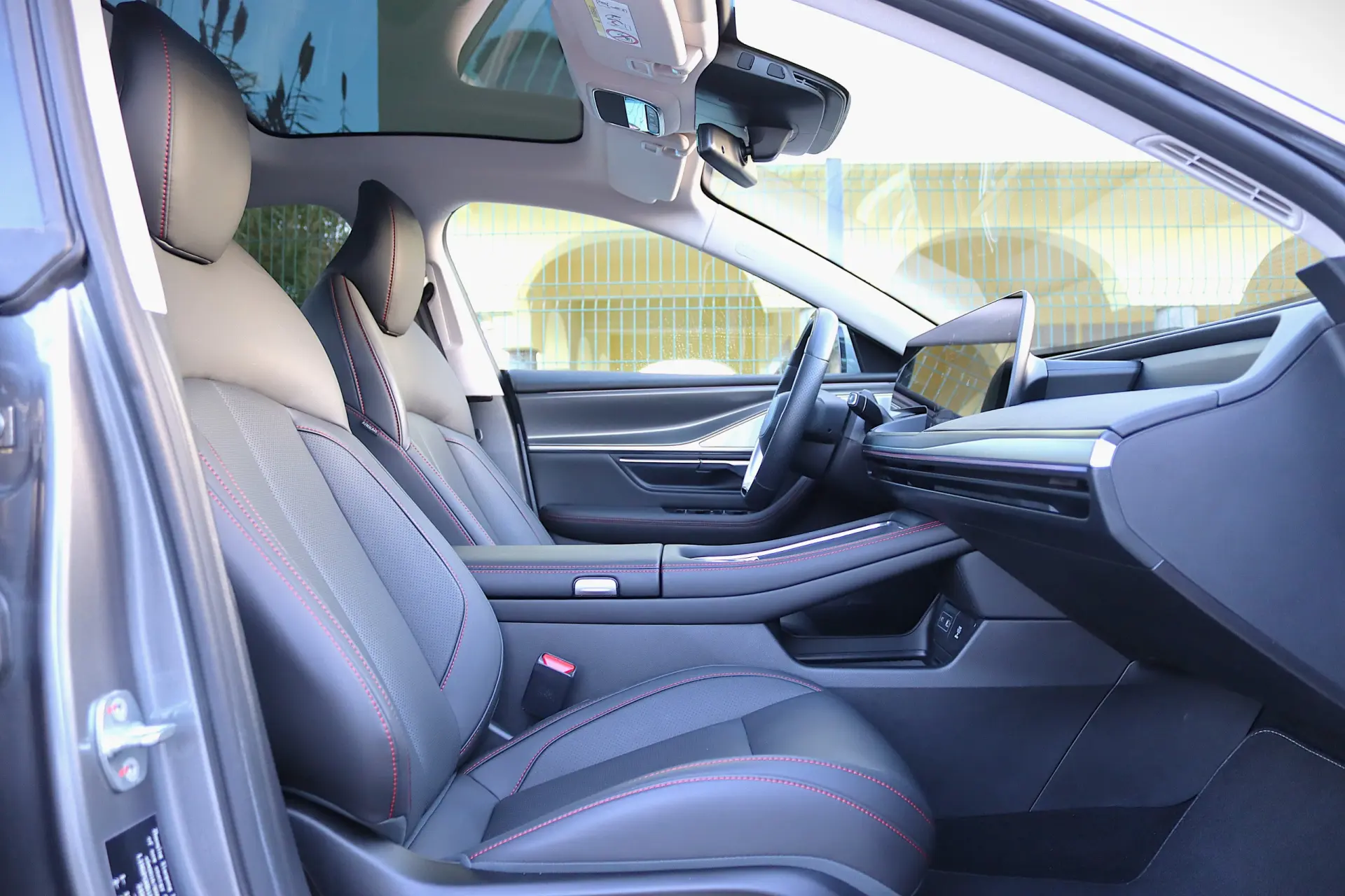 Xpeng P7i 86.2 kWh Long Range 28