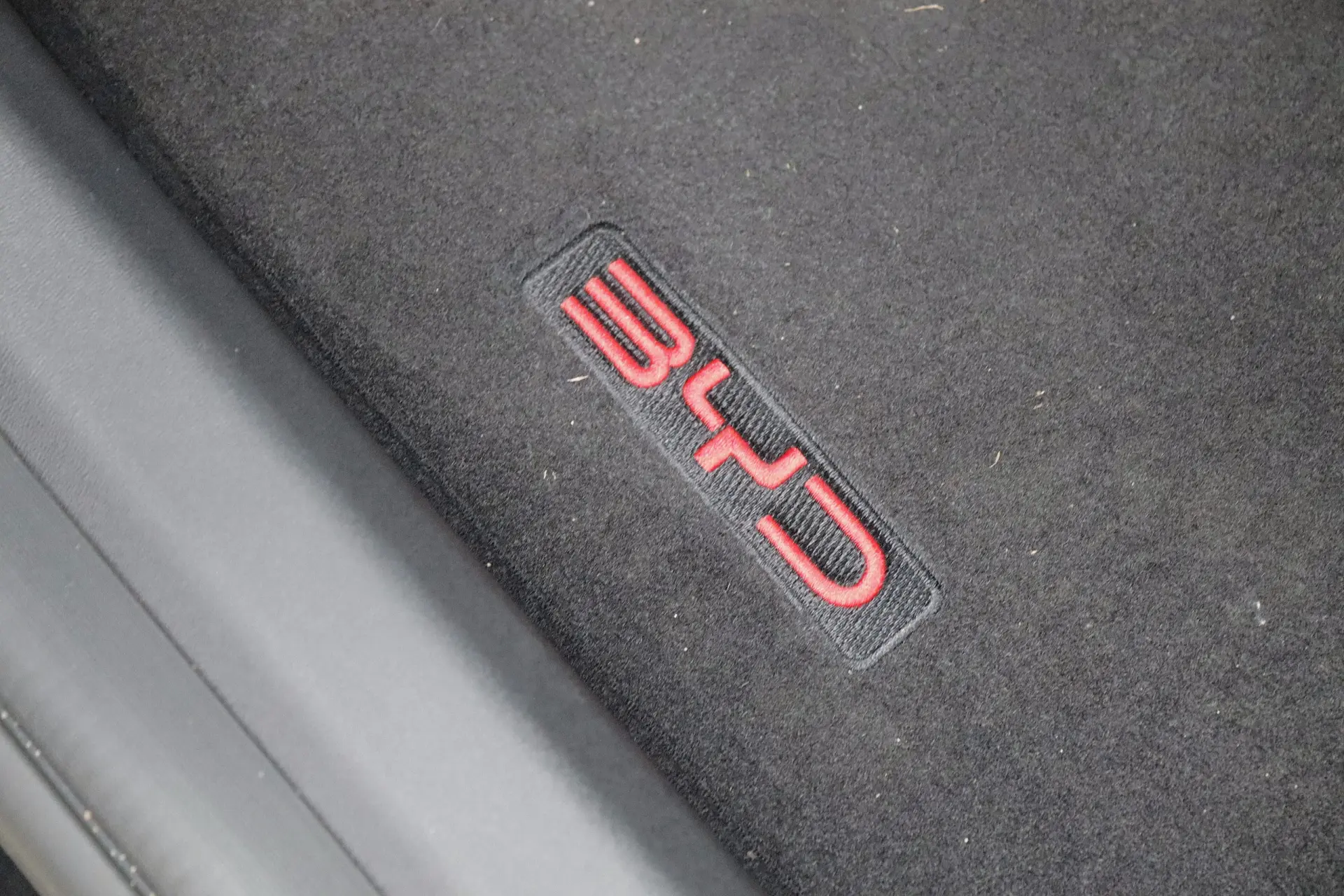 BYD Dolphin Surf 43.2 kWh Boost 5