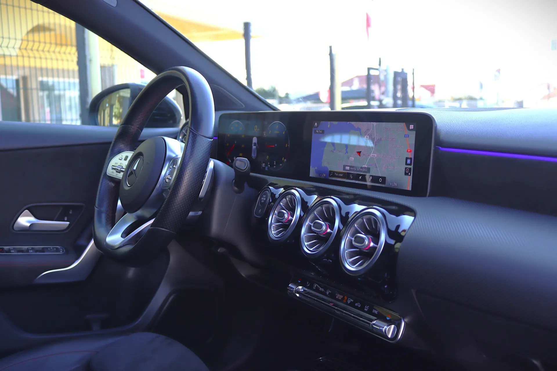 Mercedes-Benz A 180 d AMG Line Aut. 31