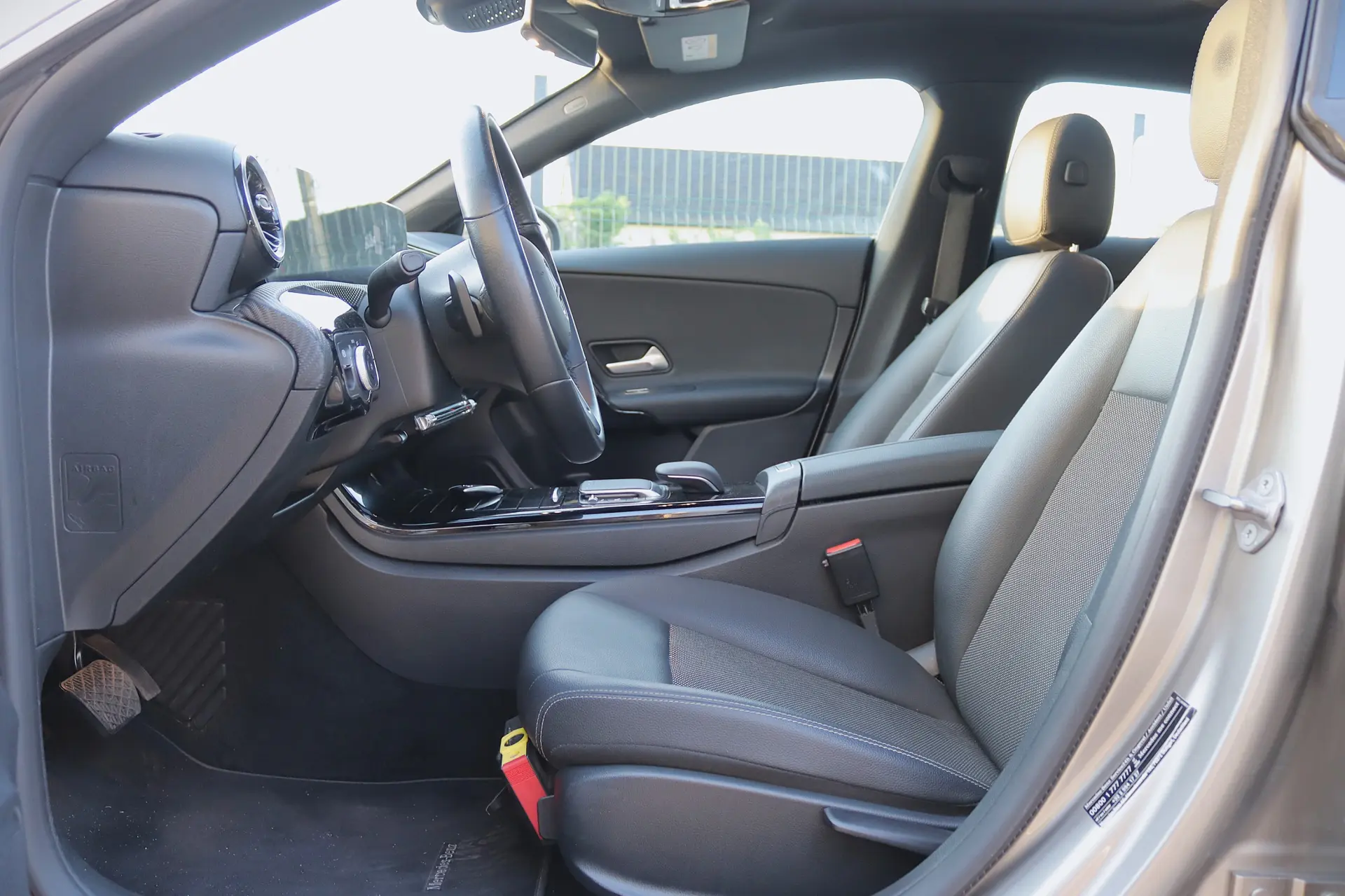 Mercedes-Benz CLA 200 d Shooting Brake Progressive Aut. 14