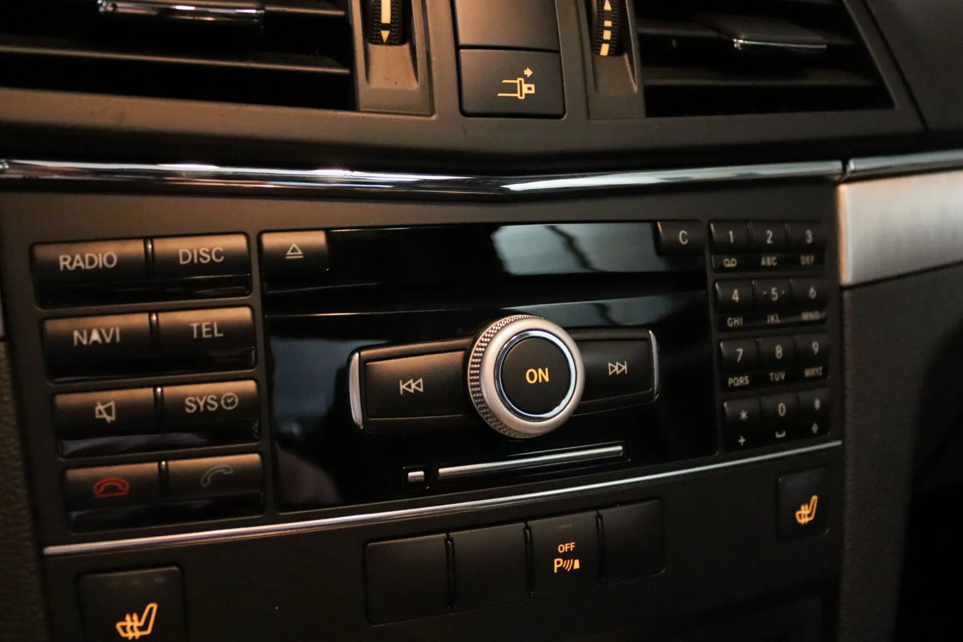 Mercedes-Benz E 250 CDi Avantgarde BlueEfficiency Auto 11