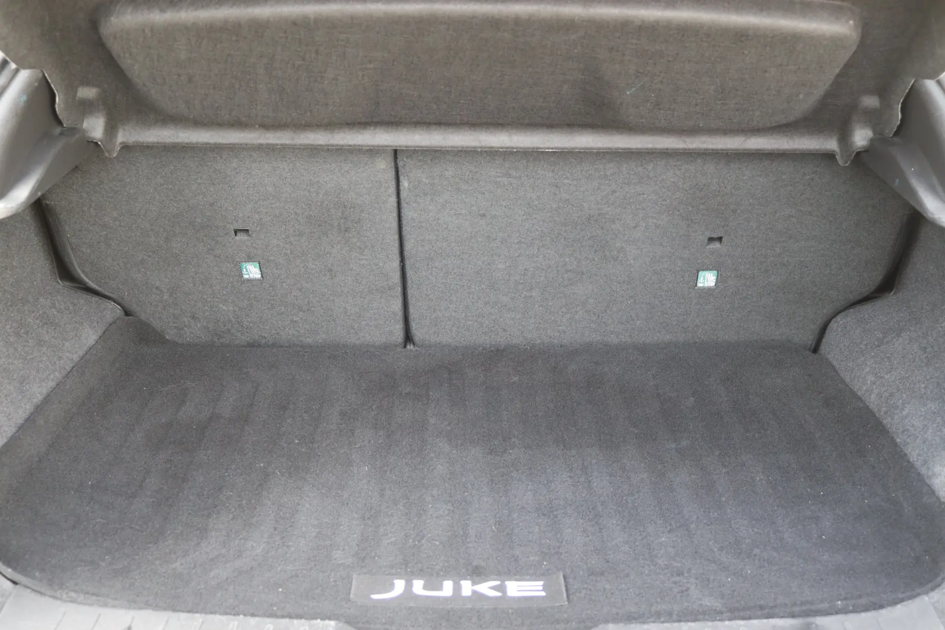 Nissan Juke 1.0 DIG-T Kiiro.DCT 29