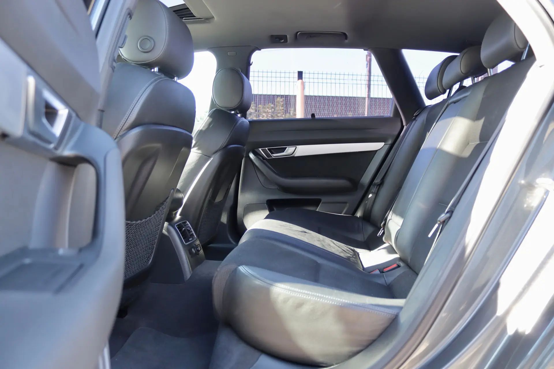 Audi A6 Avant 3.0 TDi V6 quattro S-line Tiptronic 23
