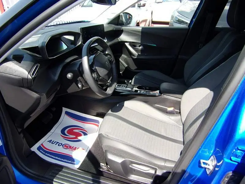 Peugeot e-2008 50 kWh Allure Pack 4