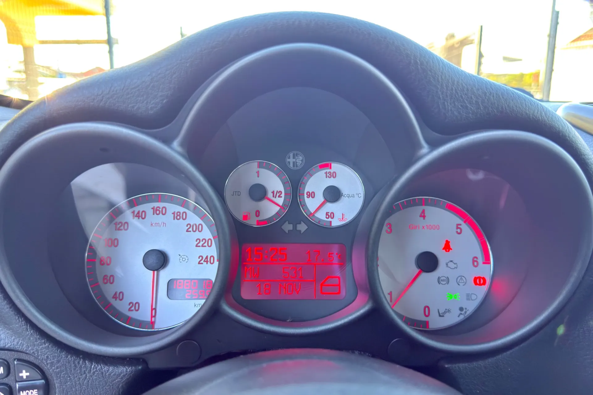 Alfa Romeo GT 1.9 JTD M-JET Blackline 18