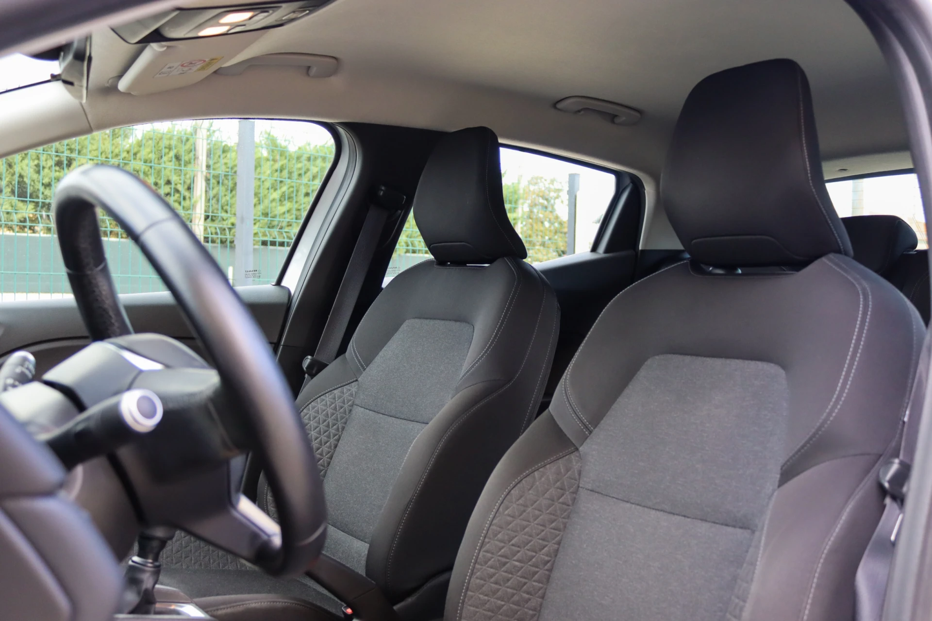 Renault Clio 1.0 TCe Intens Bi-Fuel 11