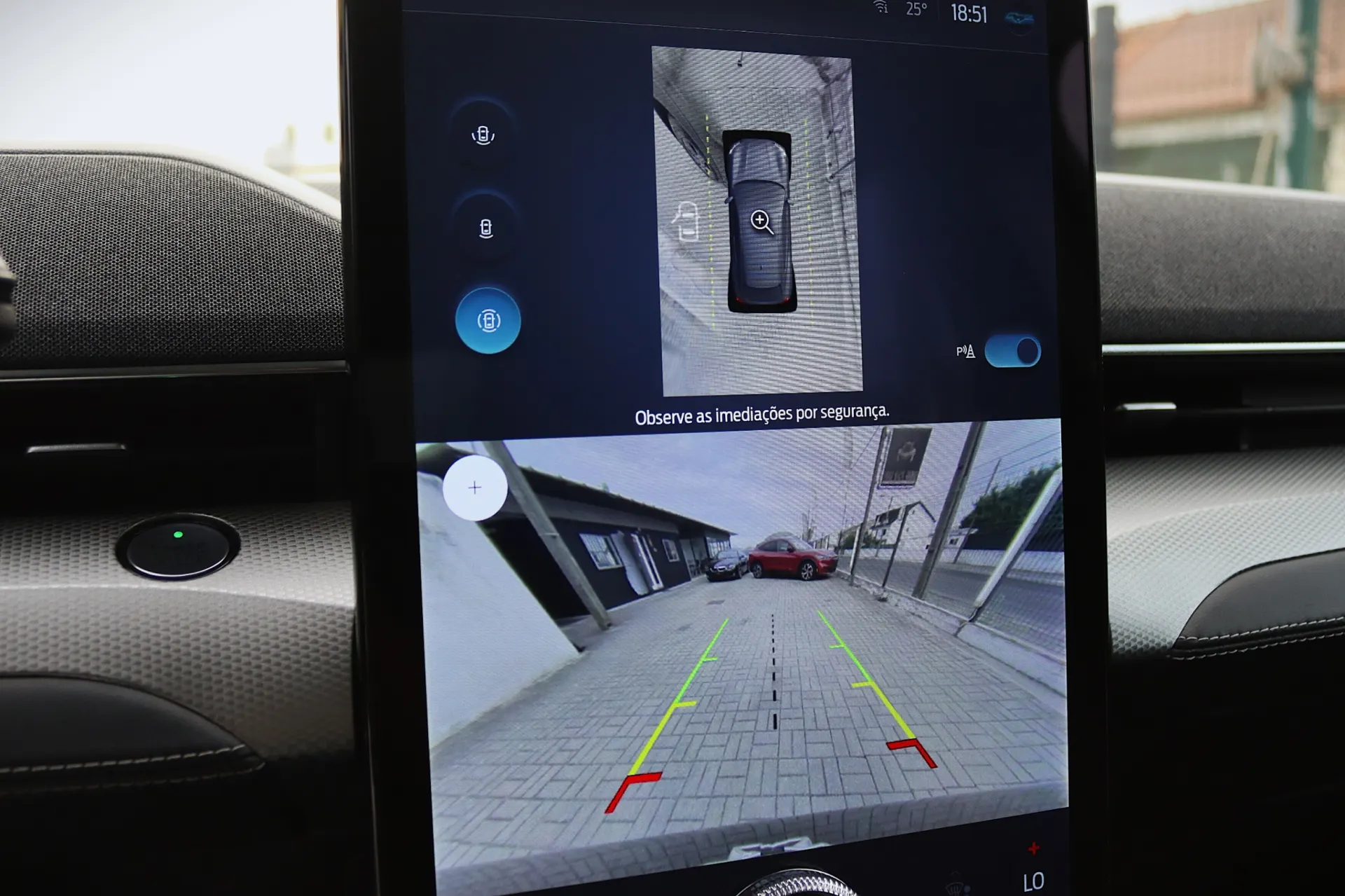 Ford Mustang Mach-E 75.7 kWh Base 6