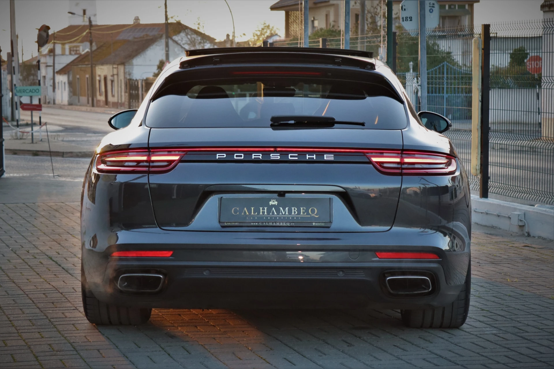 Porsche Panamera Sport Turismo 4 E-Hybrid 26