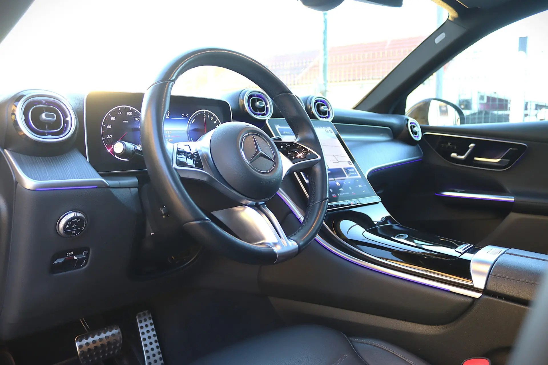 Mercedes-Benz GLC 300 e 4Matic 9G-TRONIC Avantgarde Advanced 21