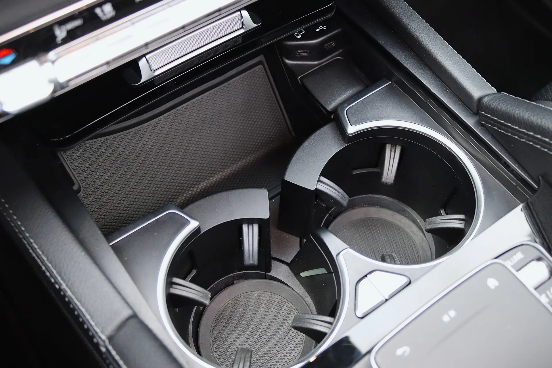 Mercedes-Benz GLE 350 de 4Matic 9G-TRONIC AMG Line 33