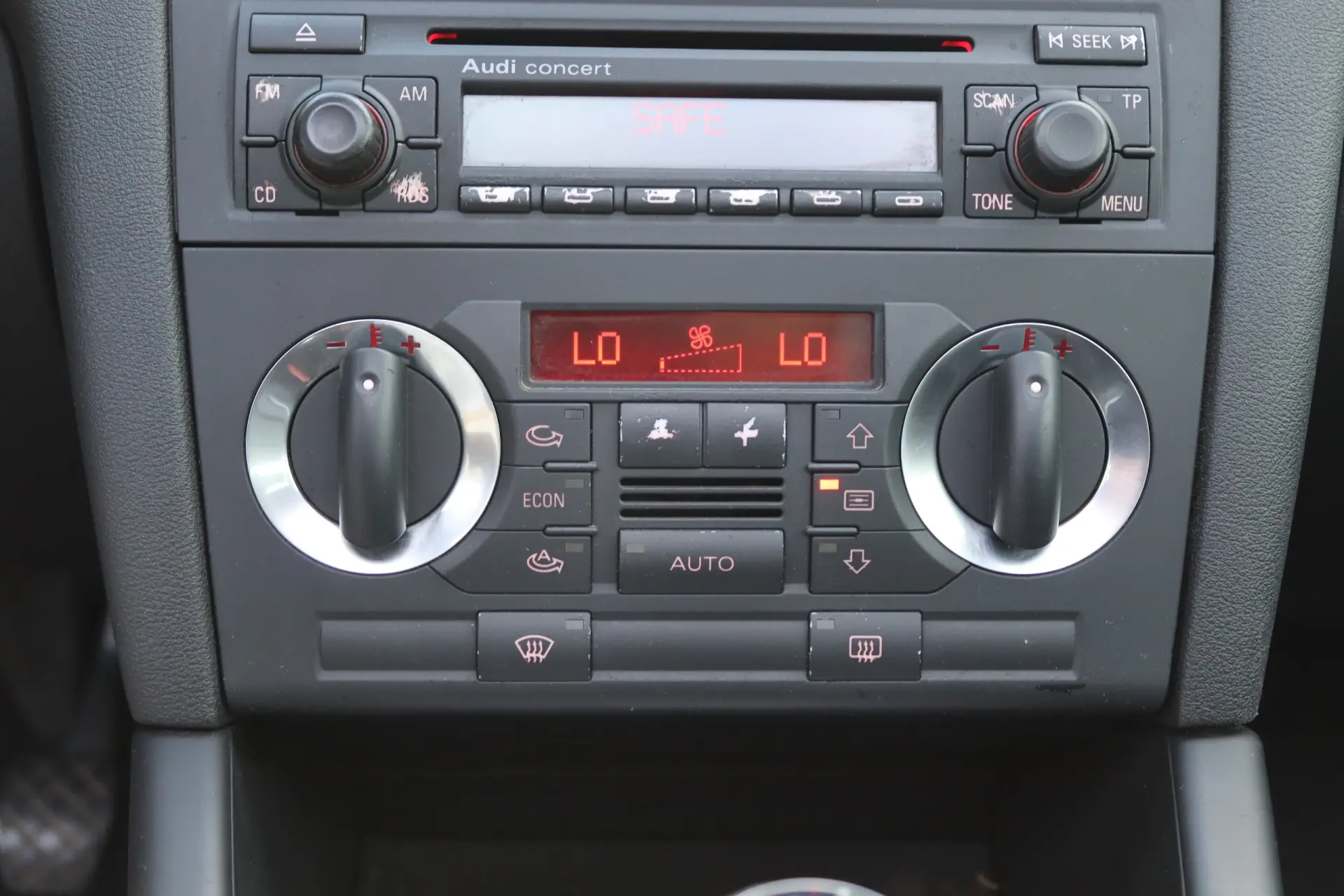 Audi A3 2.0 TDI Attraction 16