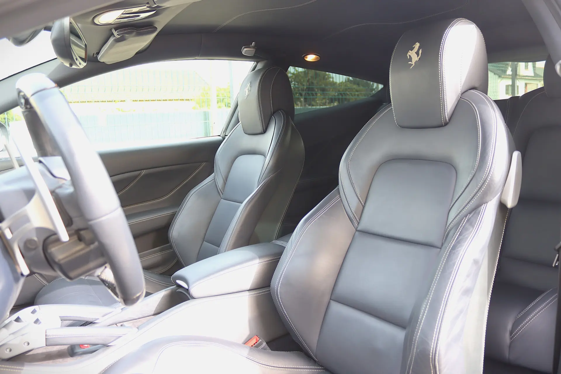 Ferrari FF Standard 27