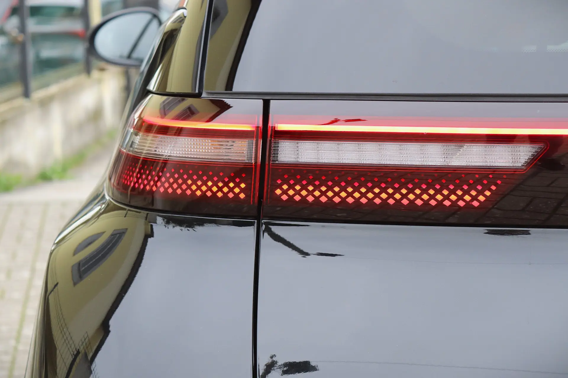 BYD Dolphin Surf 43.2 kWh Boost 12