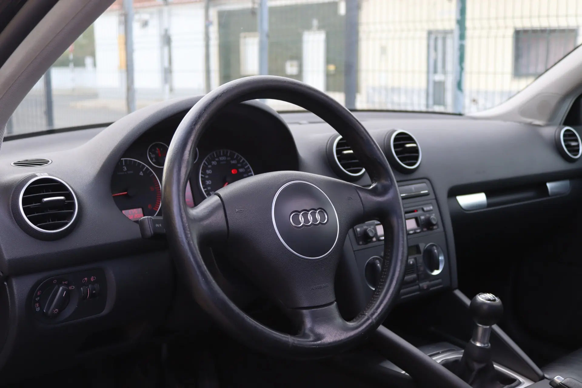 Audi A3 2.0 TDI Attraction 10