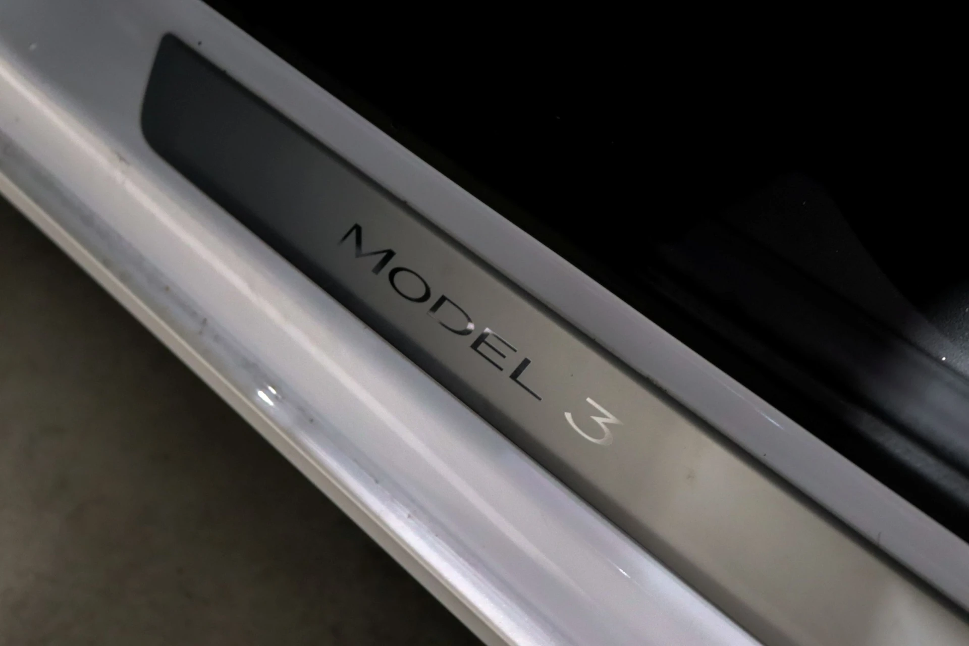 Tesla Model 3 Standard Range Plus RWD 10