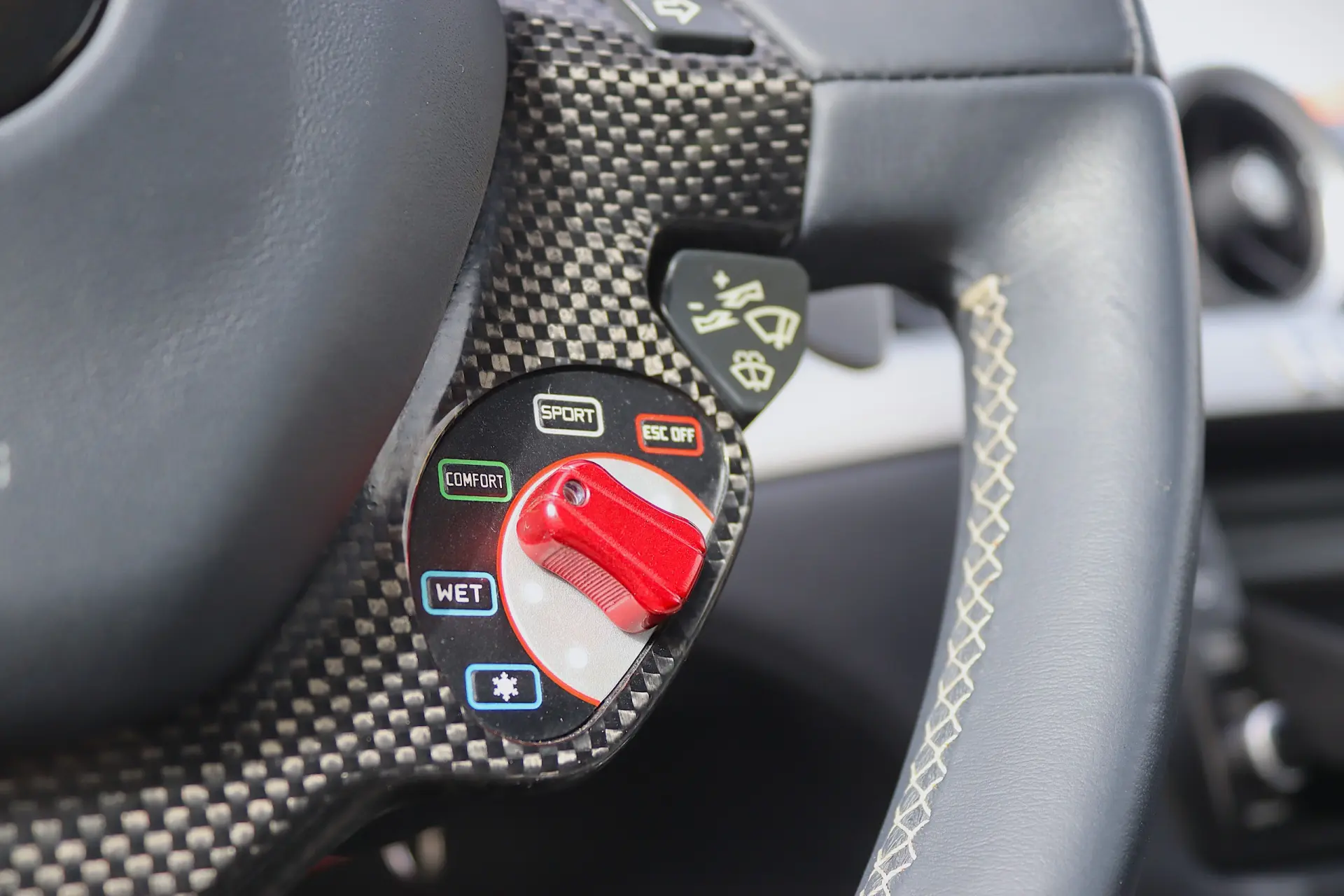 Ferrari FF Standard 8