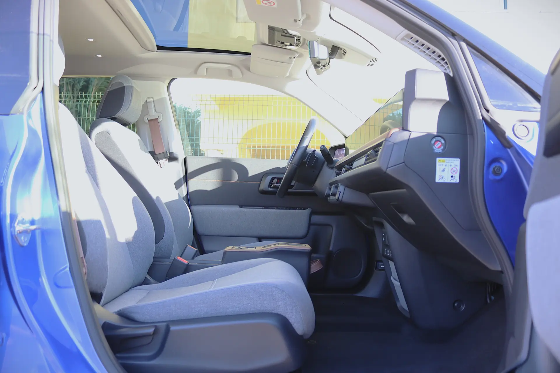 Honda e Advance (17") 26