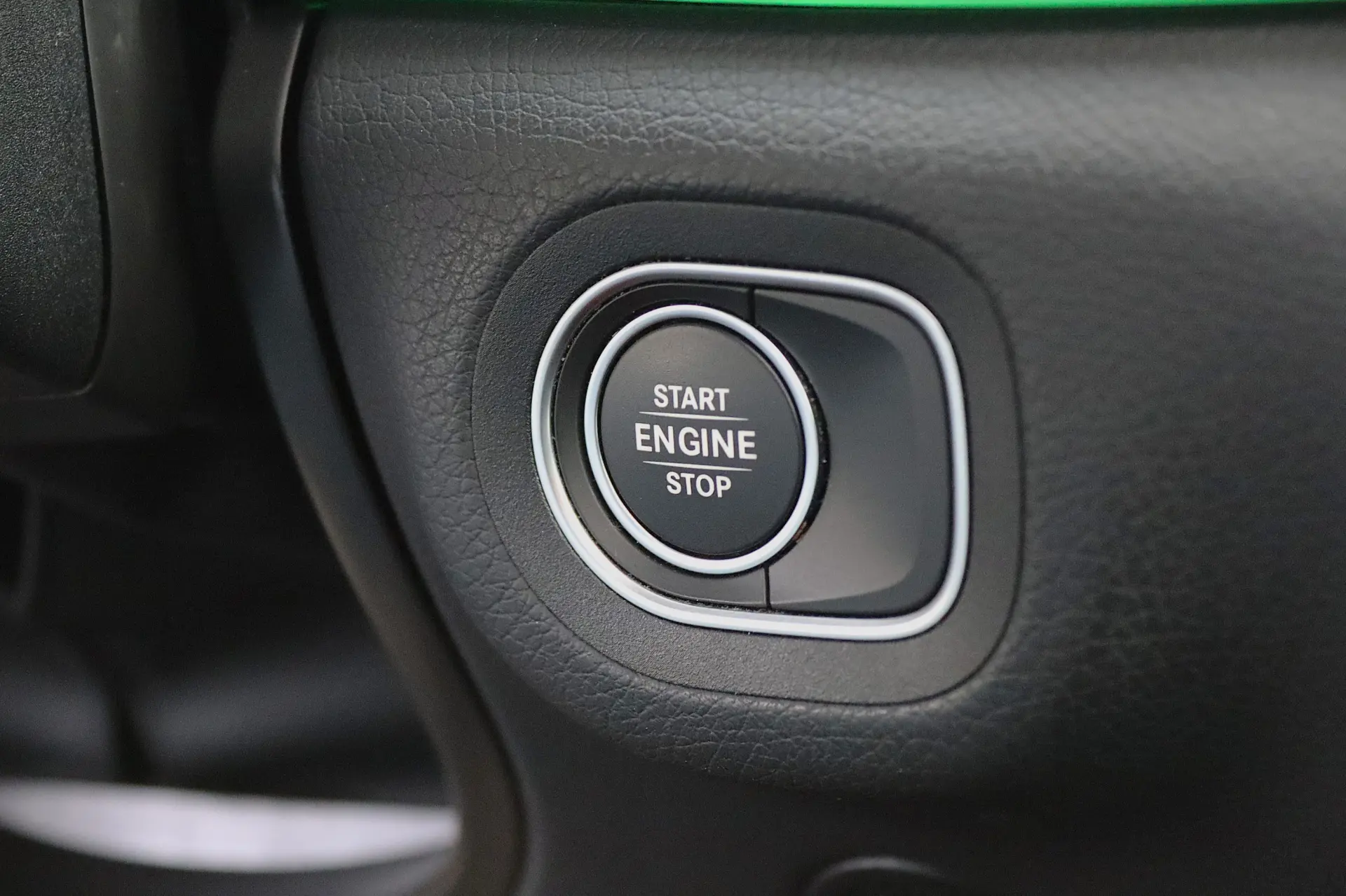Mercedes-Benz GLE 350 de 4Matic 9G-TRONIC AMG Line 29
