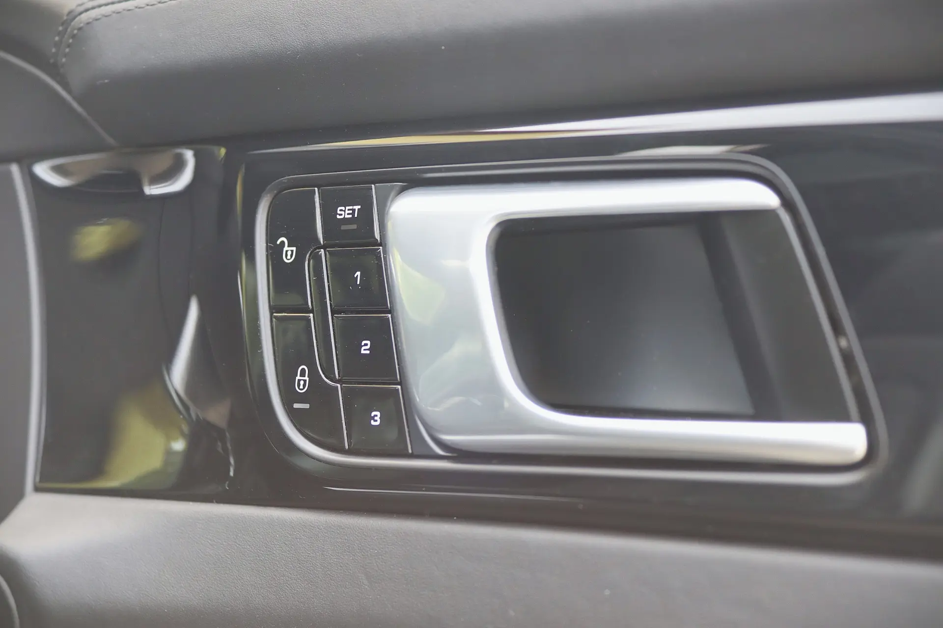 Porsche Panamera 4S Diesel 40