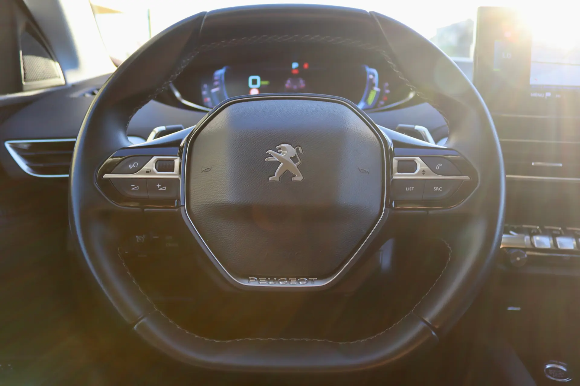 Peugeot 3008 1.6 Hybrid Allure Pack e-EAT8 22