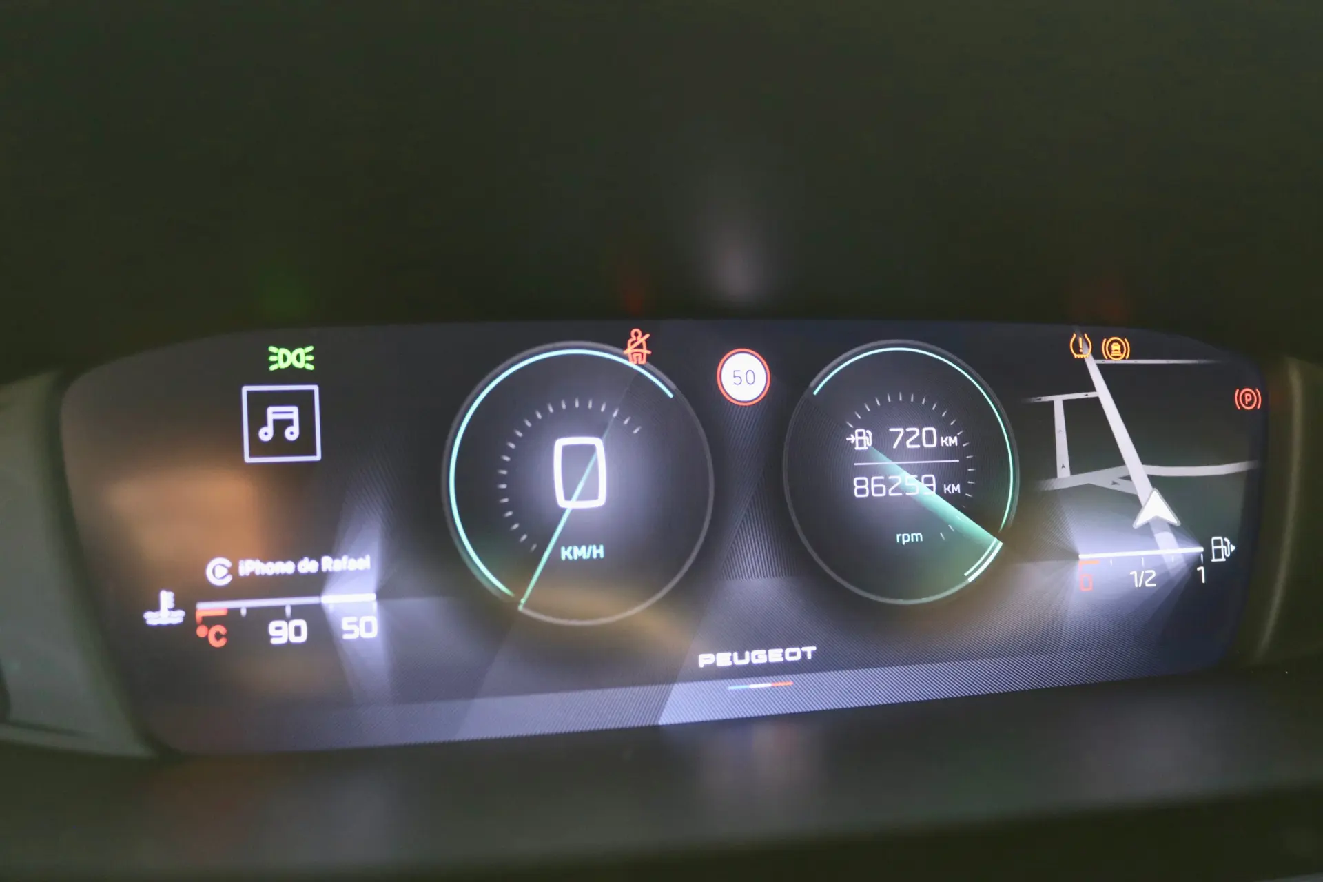 Peugeot 308 1.2 PureTech Allure Pack 18