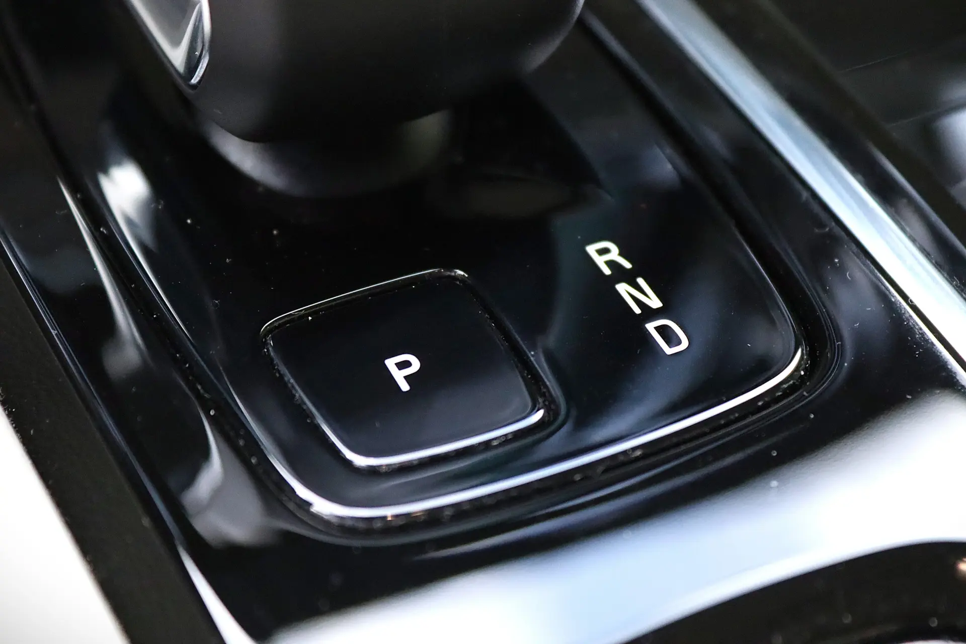 Volvo S60 2.0 T8 PHEV Plus Bright AWD 32