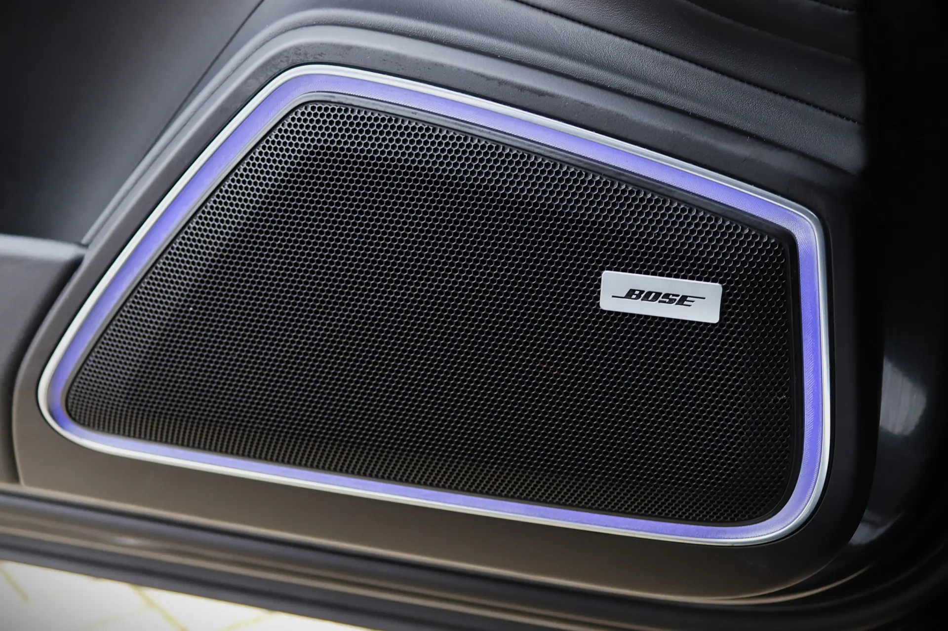 Porsche Panamera 4S E-Hybrid 7