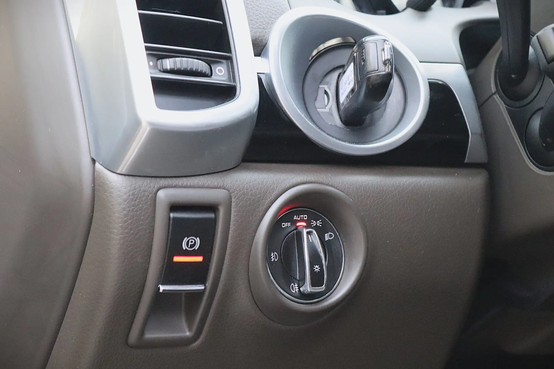 Porsche Cayenne S E-Hybrid 16