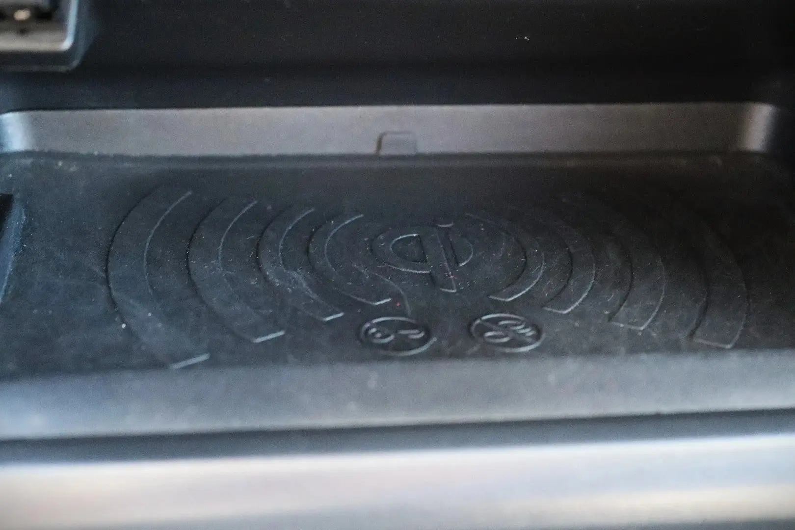 Peugeot 2008 1.5 BlueHDi Allure EAT8 20